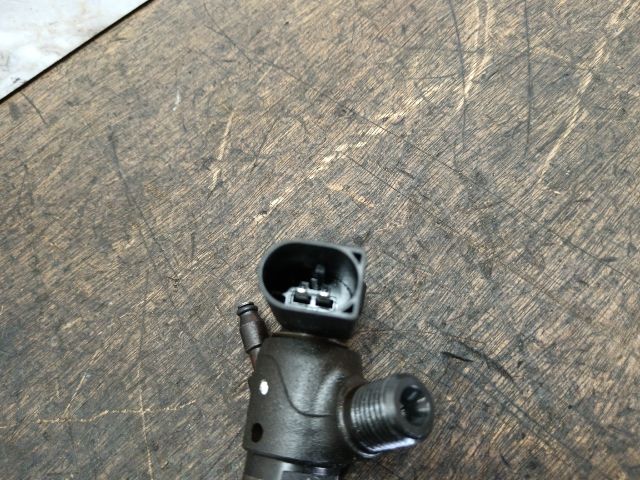 bontott SKODA OCTAVIA III Porlasztó (1 db)