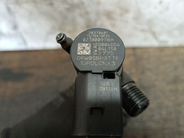 bontott SKODA OCTAVIA III Porlasztó (1 db)