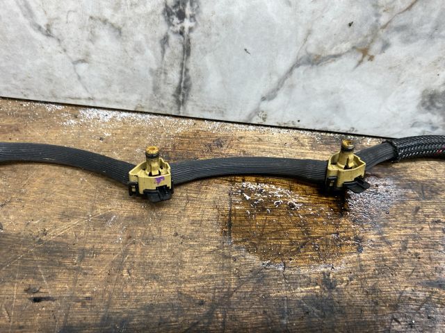 bontott SKODA OCTAVIA III Résolajcső