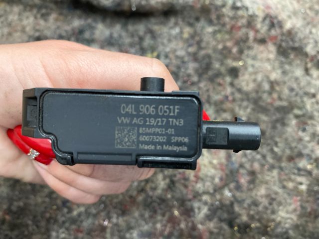 bontott SKODA OCTAVIA III Részecskeszűrő Nyomásérzékelő