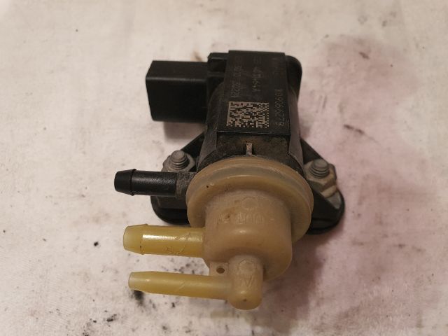 bontott SKODA OCTAVIA III Turbó Vákum Szelep