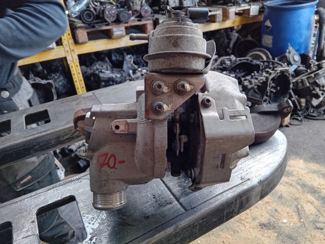 bontott SKODA OCTAVIA III Turbó