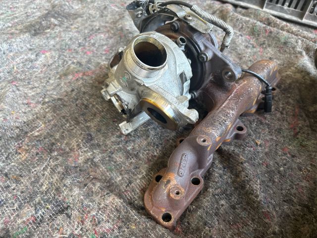 bontott SKODA OCTAVIA III Turbó