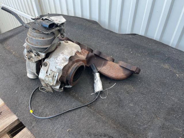 bontott SKODA OCTAVIA III Turbó