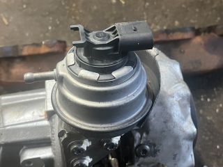 bontott SKODA OCTAVIA III Turbó