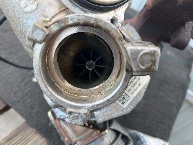 bontott SKODA OCTAVIA III Turbó