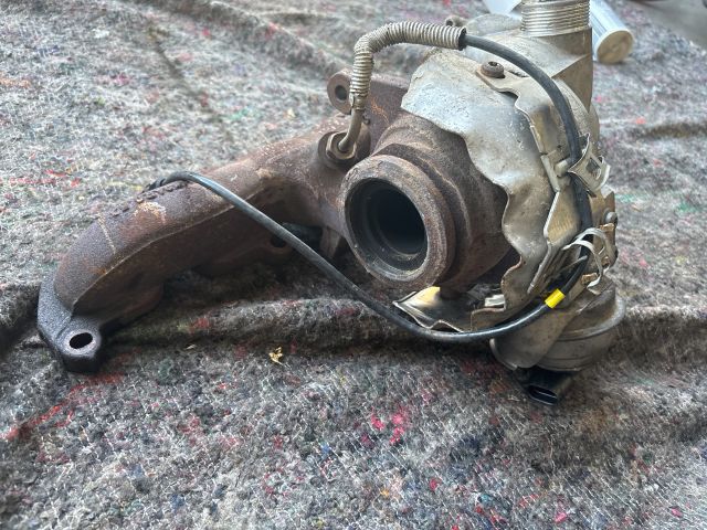 bontott SKODA OCTAVIA III Turbó