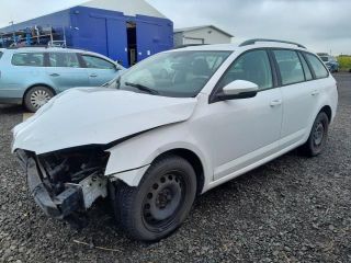 bontott SKODA OCTAVIA III Turbó