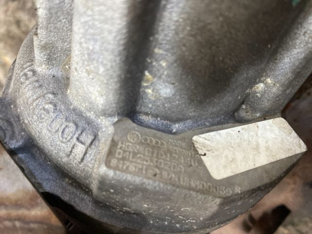 bontott SKODA OCTAVIA III Turbó