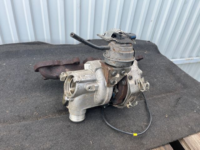 bontott SKODA OCTAVIA III Turbó