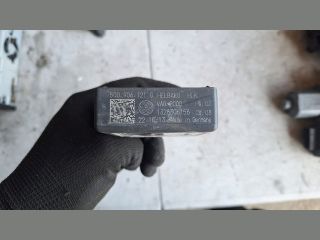 bontott SKODA OCTAVIA III Üzemanyag Szivattyú Relé