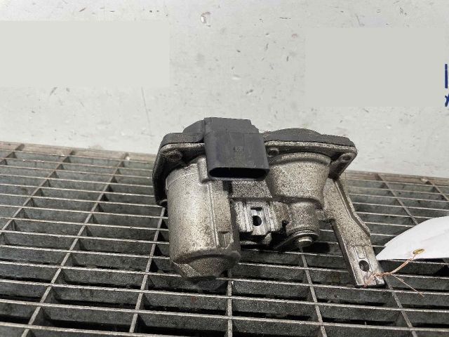 bontott SKODA OCTAVIA III Vákumpumpa