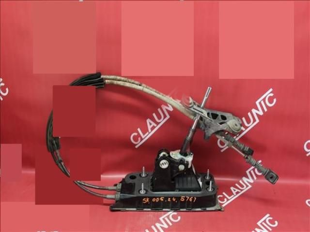 bontott SKODA OCTAVIA III Váltó Kulissza