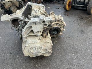 bontott SKODA OCTAVIA III Váltó (Mechanikus)