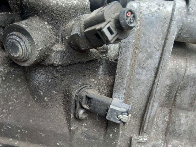 bontott SKODA OCTAVIA III Váltó (Mechanikus)