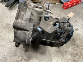 bontott SKODA OCTAVIA III Váltó (Mechanikus)