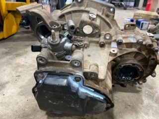 bontott SKODA OCTAVIA III Váltó (Mechanikus)