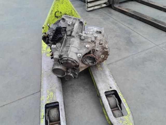 bontott SKODA OCTAVIA III Váltó (Mechanikus)