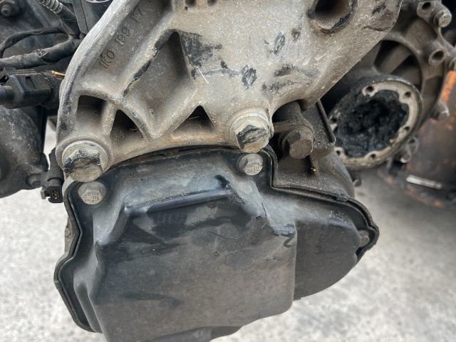 bontott SKODA OCTAVIA III Váltó (Mechanikus)