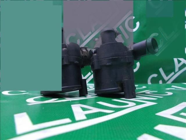 bontott SKODA OCTAVIA III Vízpumpa