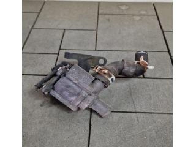 bontott SKODA OCTAVIA III Vízpumpa