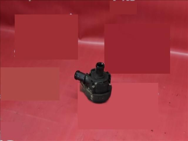 bontott SKODA OCTAVIA III Vízpumpa