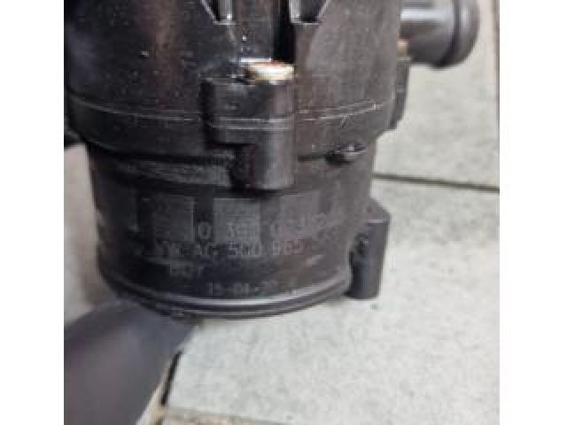 bontott SKODA OCTAVIA III Vízpumpa