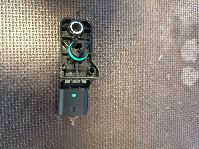 bontott SKODA OCTAVIA III Szívócső Nyomásérzékelő