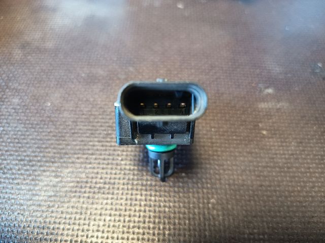 bontott SKODA OCTAVIA III Szívócső Nyomásérzékelő