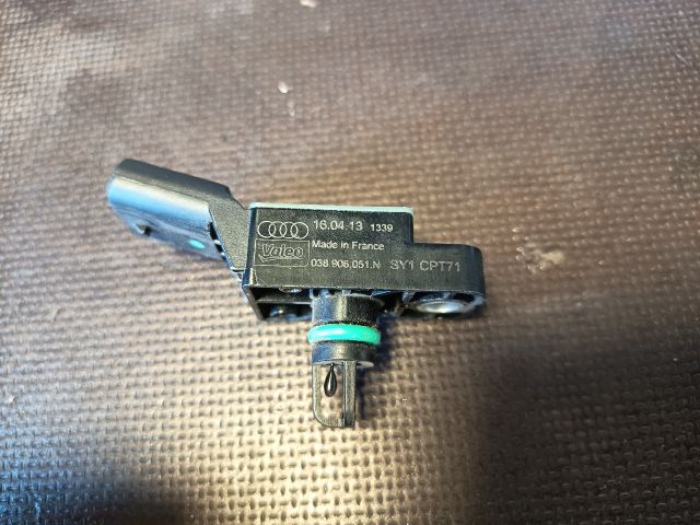 bontott SKODA OCTAVIA III Szívócső Nyomásérzékelő