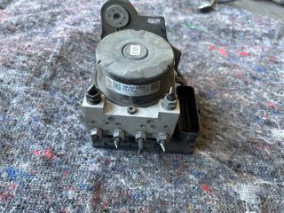 bontott SKODA OCTAVIA III ABS Kocka