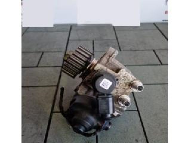 bontott SKODA OCTAVIA III Adagoló