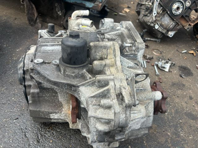 bontott SKODA OCTAVIA III Automata Váltó