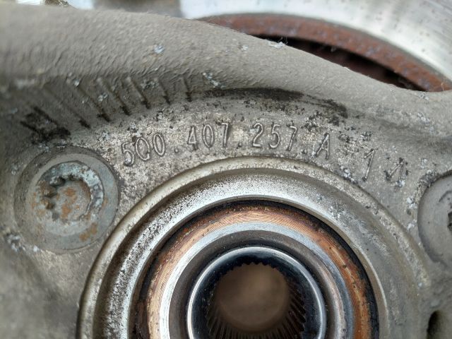 bontott SKODA OCTAVIA III Bal első Csonkállvány Kerékaggyal