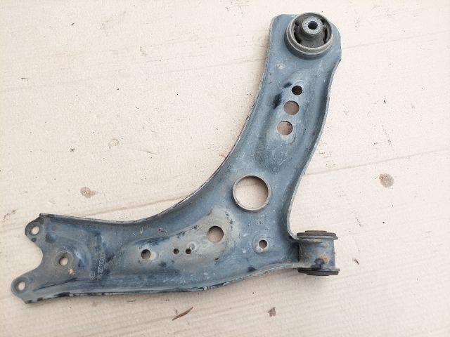 bontott SKODA OCTAVIA III Bal első Lengőkar