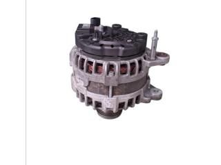 bontott SKODA OCTAVIA III Generátor