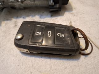 bontott SKODA OCTAVIA III Gyújtáskapcsoló Házzal