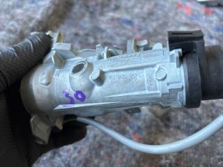 bontott SKODA OCTAVIA III Gyújtáskapcsoló Házzal