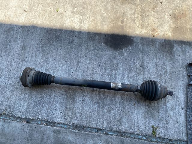 bontott SKODA OCTAVIA III Jobb Féltengely