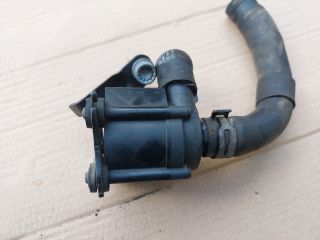 bontott SKODA OCTAVIA III Kiegészítő Vízszivattyú