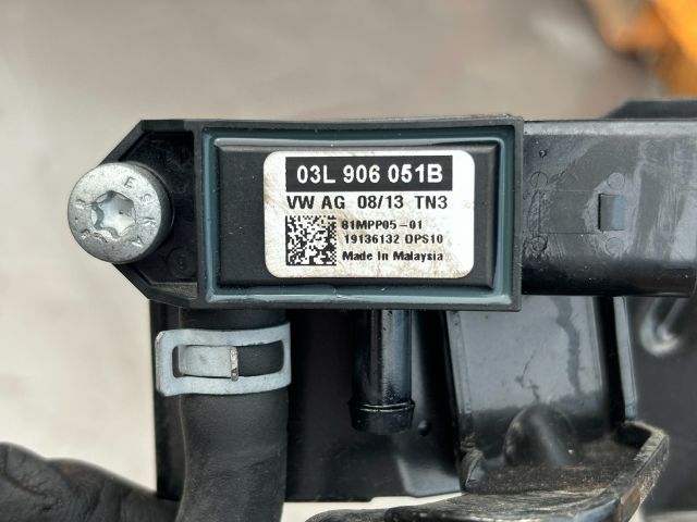 bontott SKODA OCTAVIA III Kipufogó Nyomásérzékelő