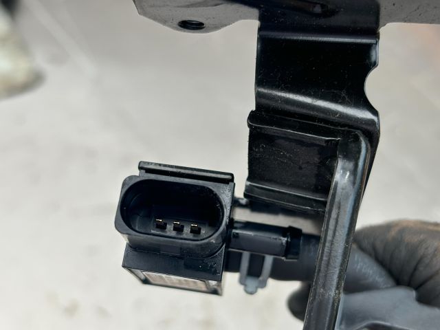 bontott SKODA OCTAVIA III Kipufogó Nyomásérzékelő