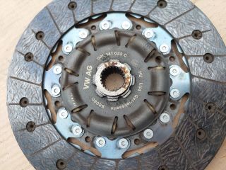 bontott SKODA OCTAVIA III Kuplung Szett Lendkerékkel