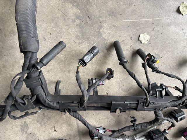 bontott SKODA OCTAVIA III Motor Kábelköteg