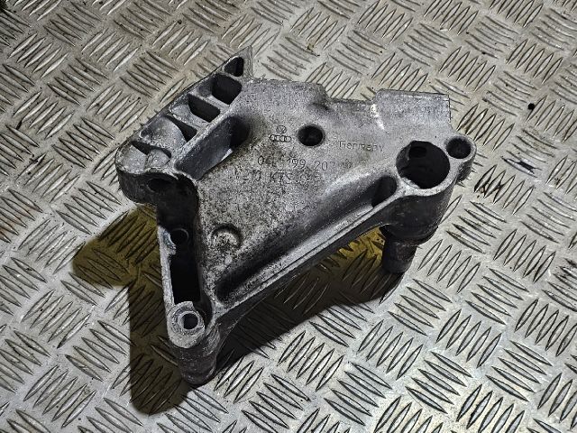 bontott SKODA OCTAVIA III Motor Tartó Bak (Fém)