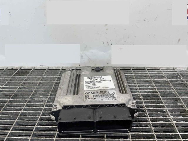 bontott SKODA OCTAVIA III Motorvezérlő