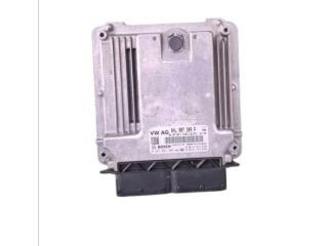 bontott SKODA OCTAVIA III Motorvezérlő