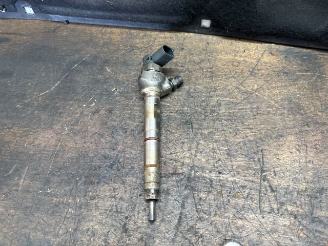 bontott SKODA OCTAVIA III Porlasztó (1 db)