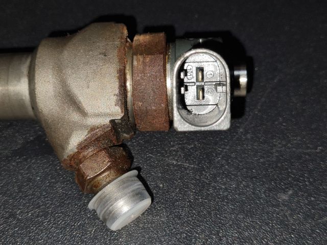 bontott SKODA OCTAVIA III Porlasztó (1 db)