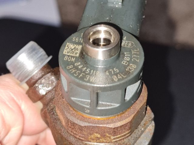 bontott SKODA OCTAVIA III Porlasztó (1 db)